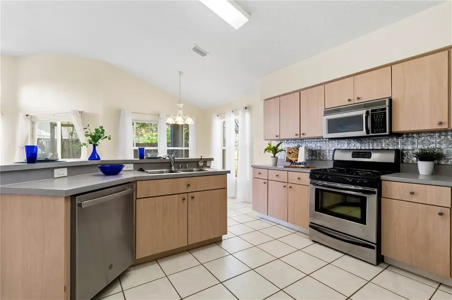 1506 Little Brook Lane, Brandon, FL 33511 - Image #3