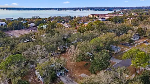 503 Buckingham Avenue W, OLDSMAR, FL 34677