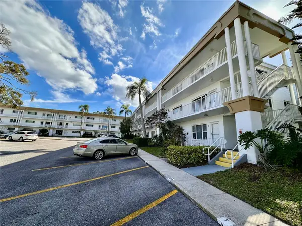 2431 Canadian Way #37, CLEARWATER, FL 33763