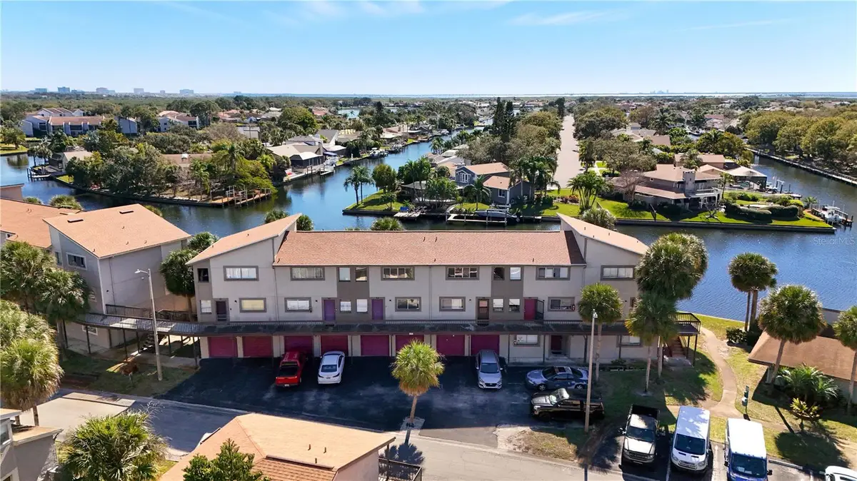 6315 Newtown Circle #15B3, Tampa, FL 33615 - Image #1