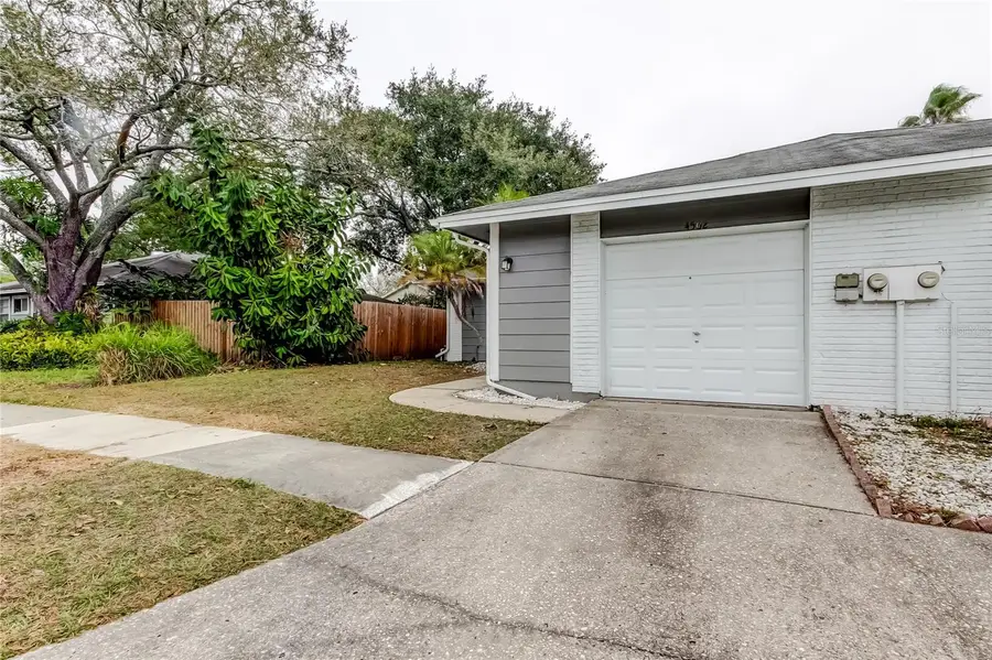 4502 Cedarwood Village Drive, Tampa, FL 33624 - Image #2