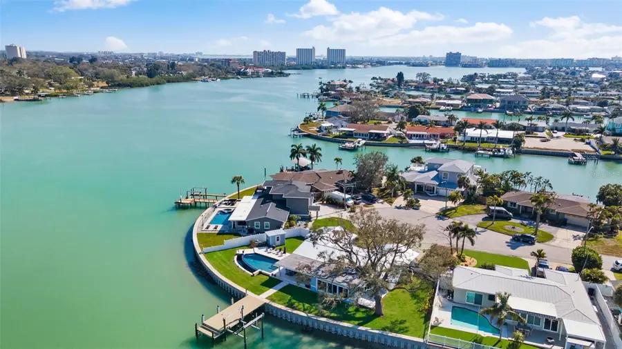 7811 1st Avenue S, Saint Petersburg, FL 33707 - Image #2