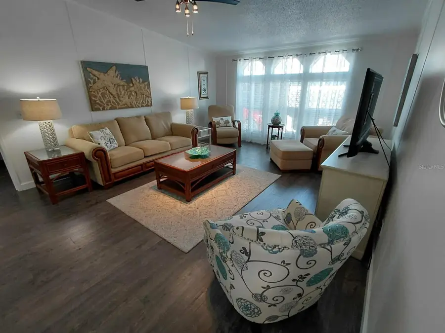 1001 Starkey Road #476, Largo, FL 33771 - Image #2