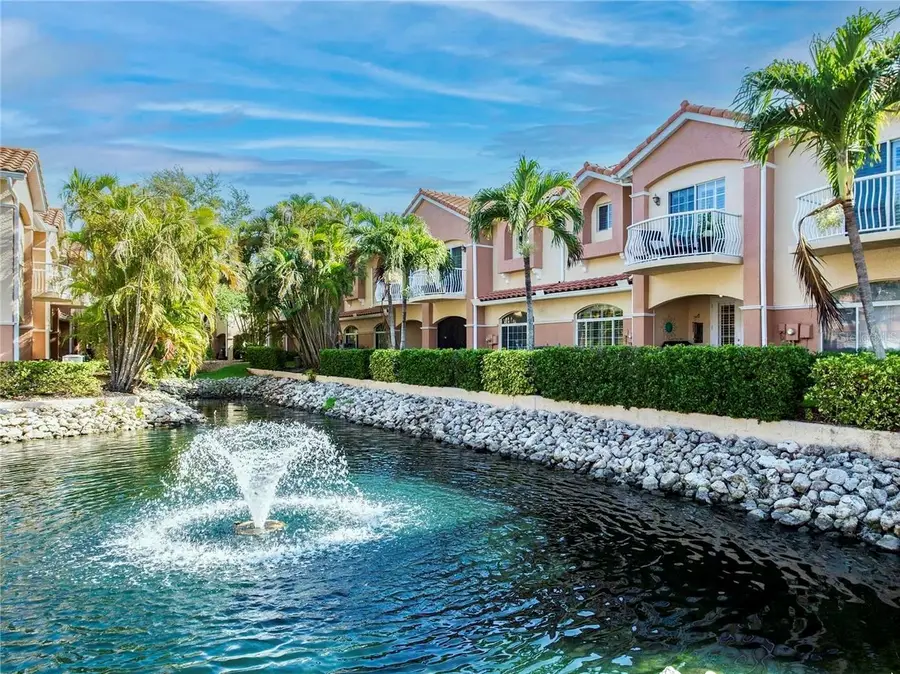 6303 Vista Verde Drive E, Gulfport, FL 33707 - Image #2