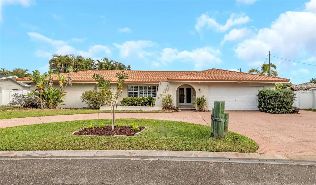 4313 50th Place S, Saint Petersburg, FL 33711 - Image #1
