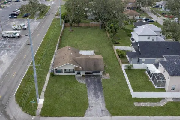 4402 W Lancaster Street, TAMPA, FL 33616