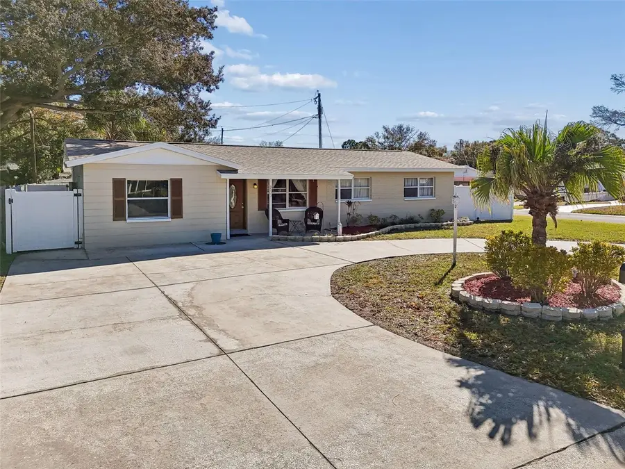 6533 26th Street N, Saint Petersburg, FL 33702 - Image #3