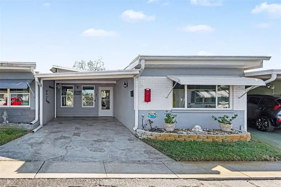 250 Rosery Road Nw #219, Largo, FL 33770 - Image #2