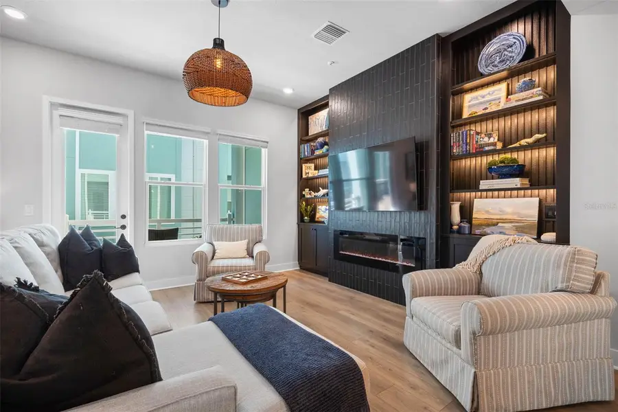 2843 1st Avenue S, Saint Petersburg, FL 33712 - Image #2