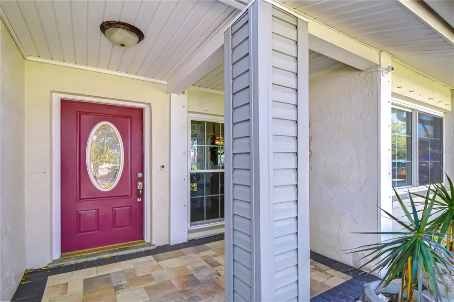 5008 Country Hills Drive, Tampa, FL 33624 - Image #2