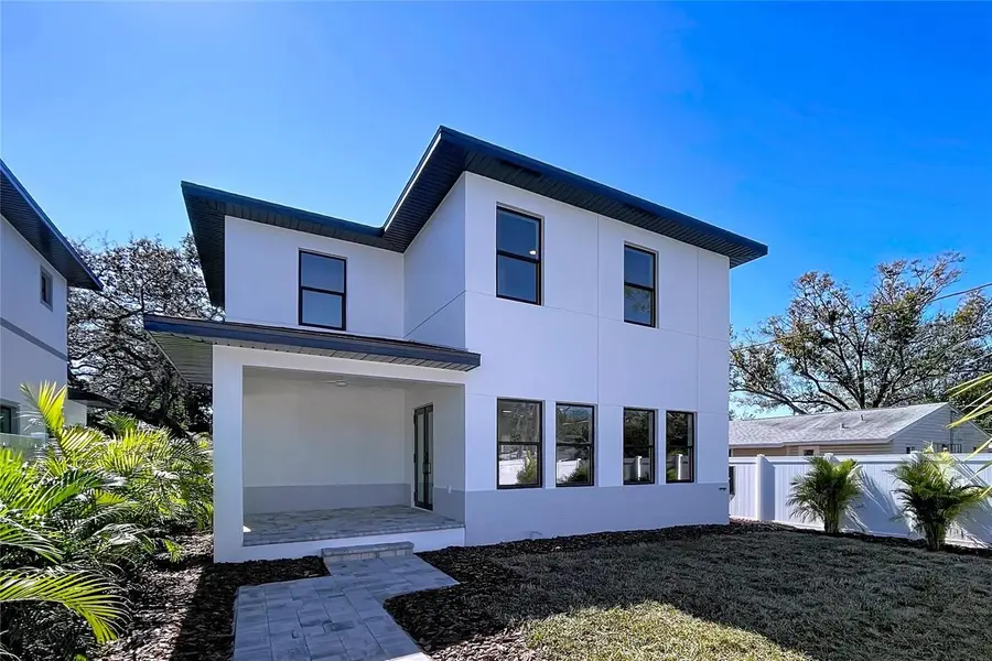 4613 Queensboro Avenue S, Saint Petersburg, FL 33711 - Image #2