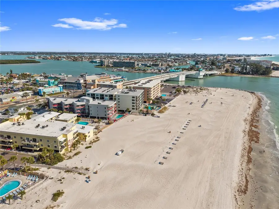 12935 Gulf Lane #304, Madeira Beach, FL 33708 - Image #3