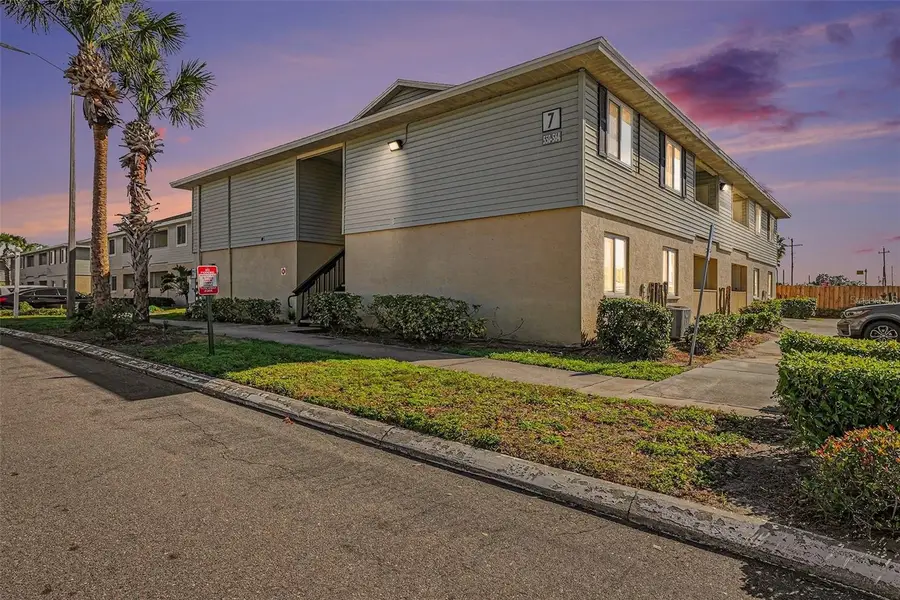 550 Golden Raintree Place #550, Brandon, FL 33510 - Image #2