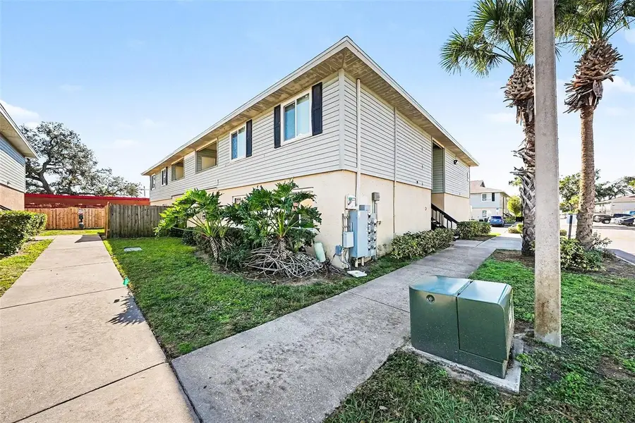 550 Golden Raintree Place #550, Brandon, FL 33510 - Image #3