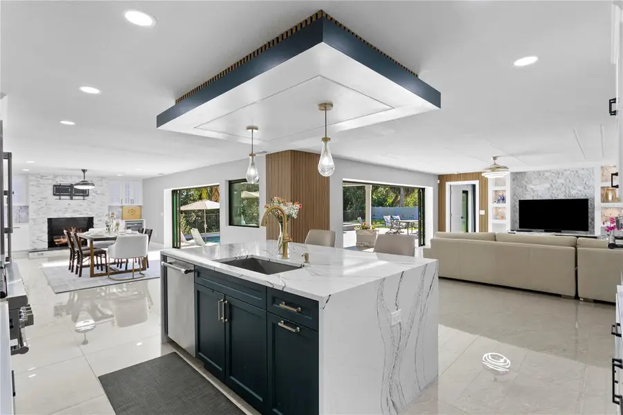 900 31st Avenue Ne, Saint Petersburg, FL 33704 - #3