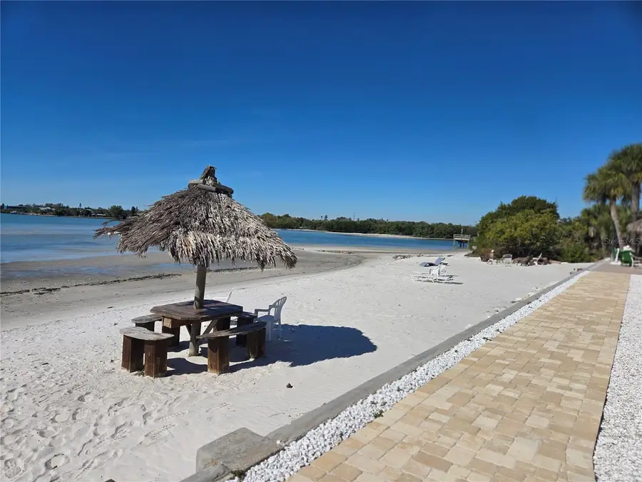 4105 38th Avenue S #F, Saint Petersburg, FL 33711 - #3