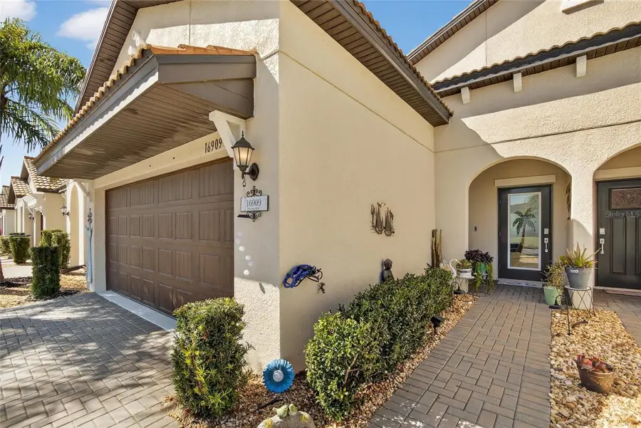 16909 April Plush Drive, Wimauma, FL 33598 - Image #3