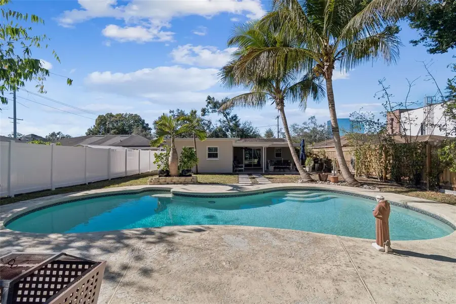 805 N Lincoln Avenue, Tampa, FL 33609 - #2