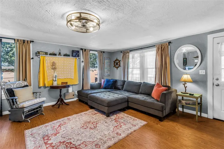 11408 Huggins Street, Leesburg, FL 34788 - Image #3