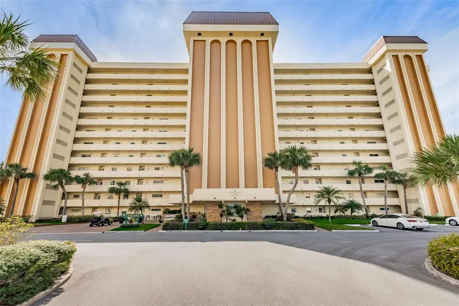 4525 Cove Circle #604, Saint Petersburg, FL 33708 - Image #2