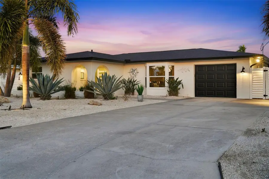 3915 Coconut Terrace, Bradenton, FL 34210 - #2