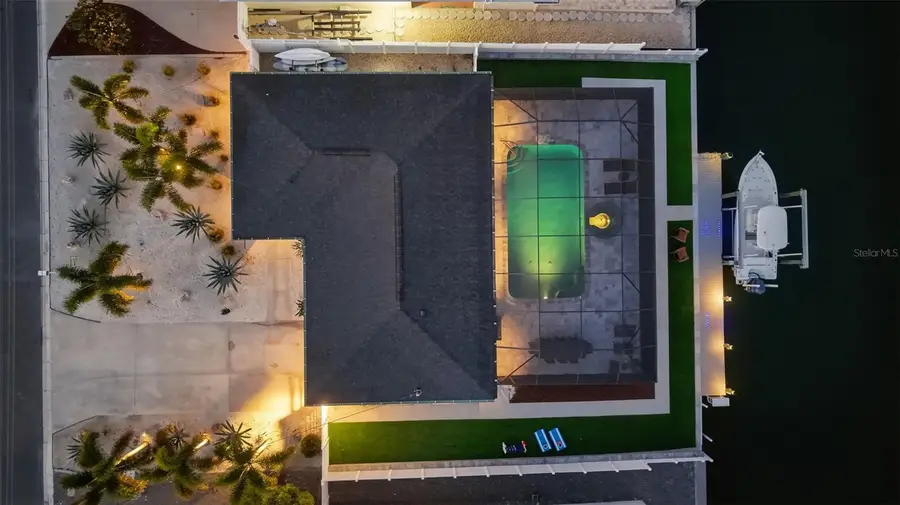 3915 Coconut Terrace, Bradenton, FL 34210 - #3