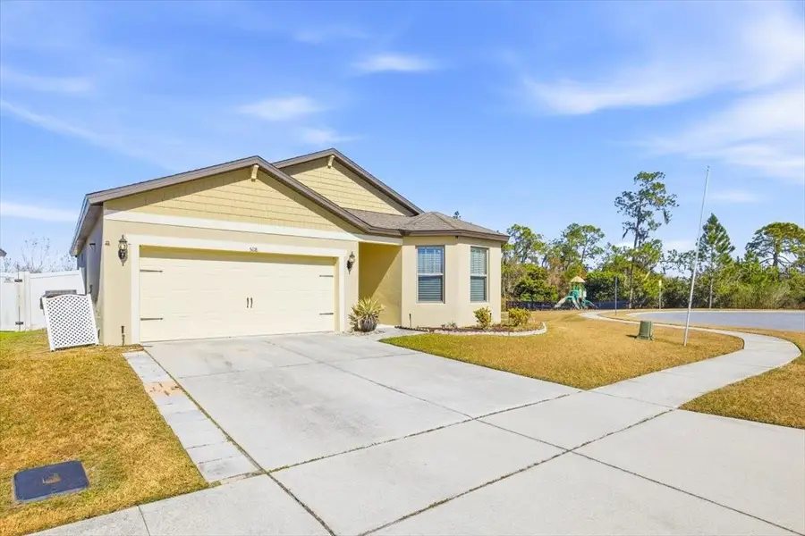 5118 Claremont Court, Polk City, FL 33868 - Image #2