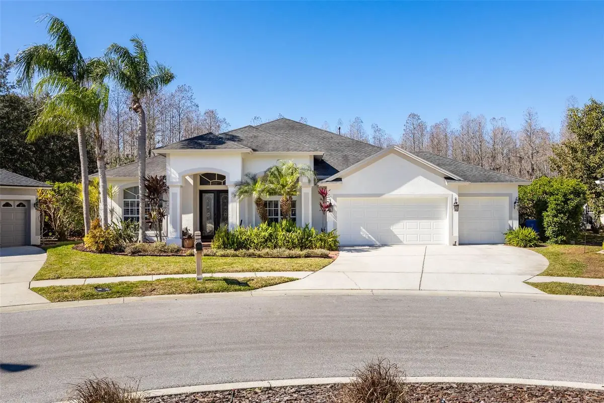 19817 Glazing Globe Lane, Lutz, FL 33558 - Image #1