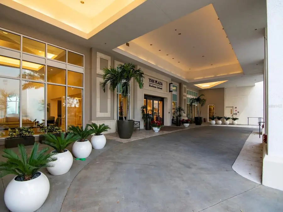 450 Knights Run Avenue #2102, Tampa, FL 33602 - Image #3