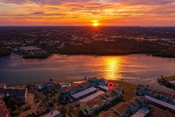 1 Windrush Boulevard #19, INDIAN ROCKS BEACH, FL 33785