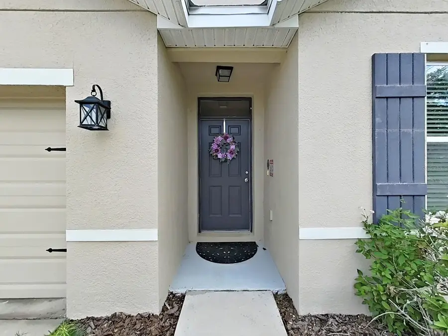 8112 Bilston Village Lane, Gibsonton, FL 33534 - #3