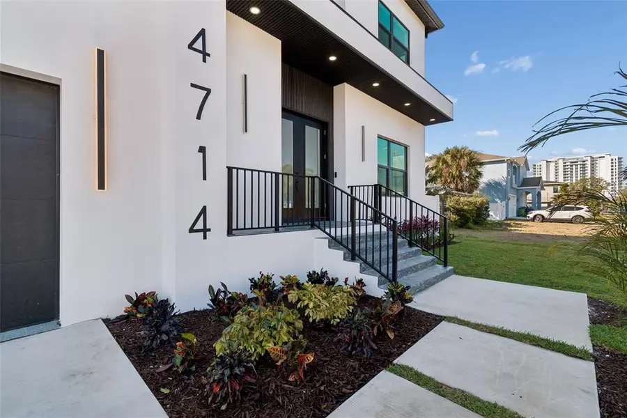 4714 W Leila Avenue, Tampa, FL 33616 - #3