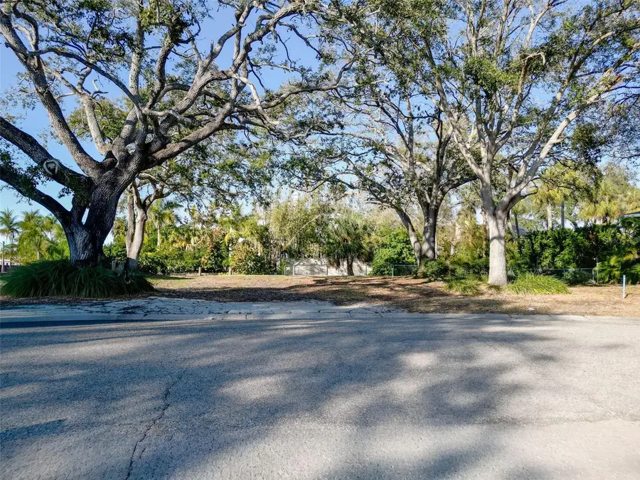 4915 W Melrose Avenue, Tampa, FL 33629 - Image #3