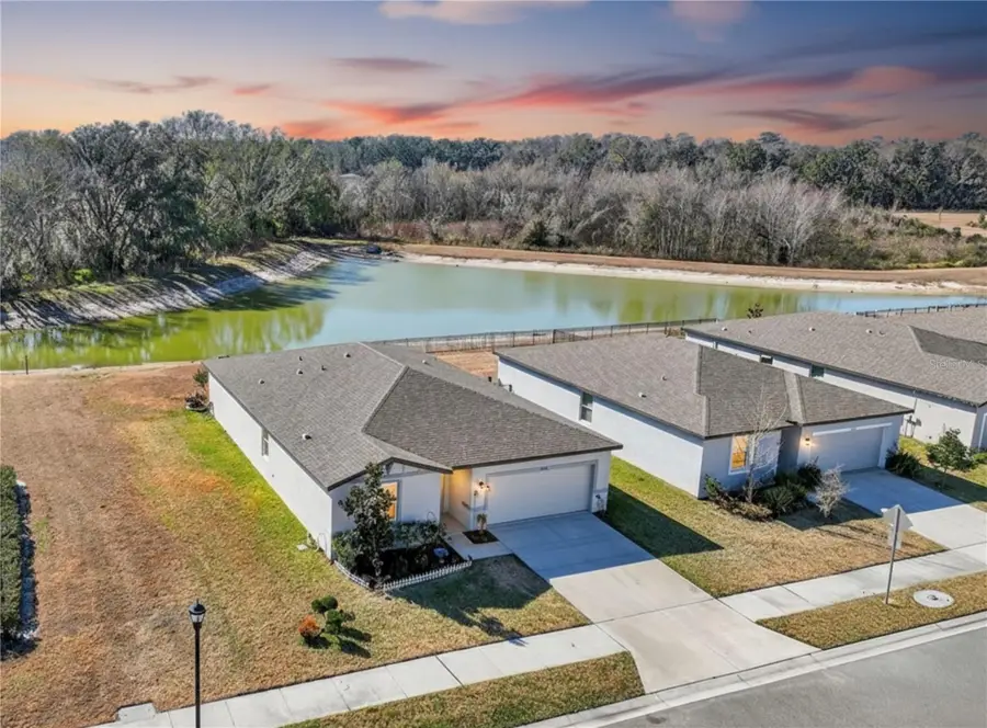 38870 Opal Willow Lane, Zephyrhills, FL 33540 - Image #2