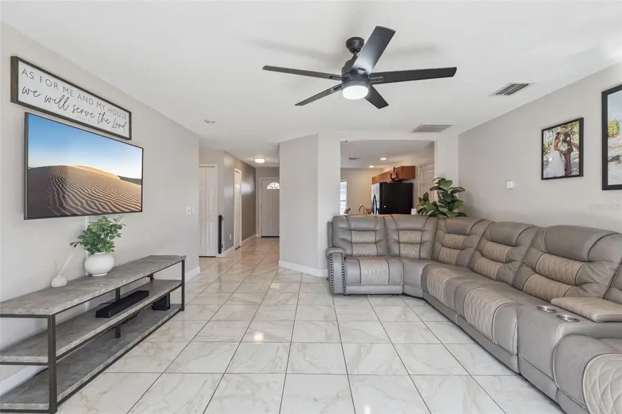 810 Valnera Court, Kissimmee, FL 34758 - Image #2