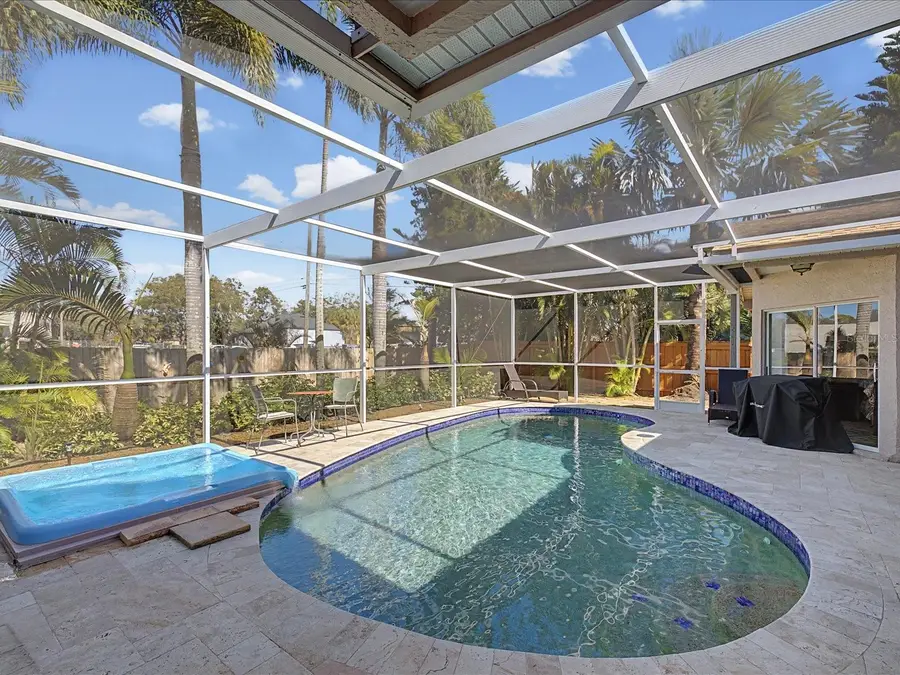 402 Village Drive, Tarpon Springs, FL 34689 - Image #3