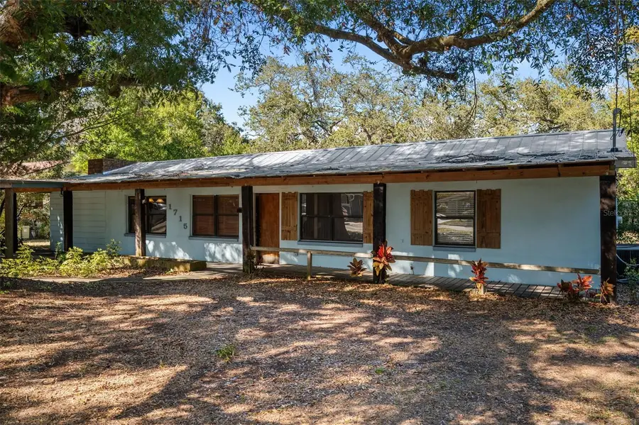 1715 W Overpar Drive, Tampa, FL 33612 - Image #2