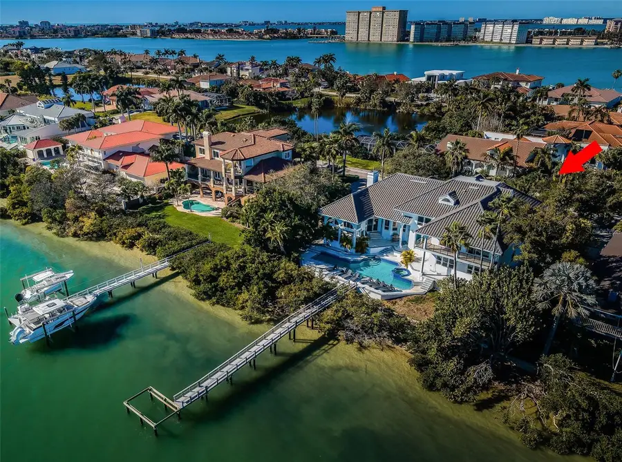 5212 62nd Avenue S, Saint Petersburg, FL 33715 - #2