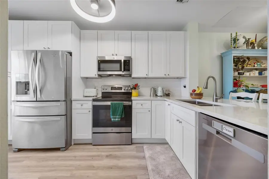 5937 Bayside Key Drive, Tampa, FL 33615 - Image #2