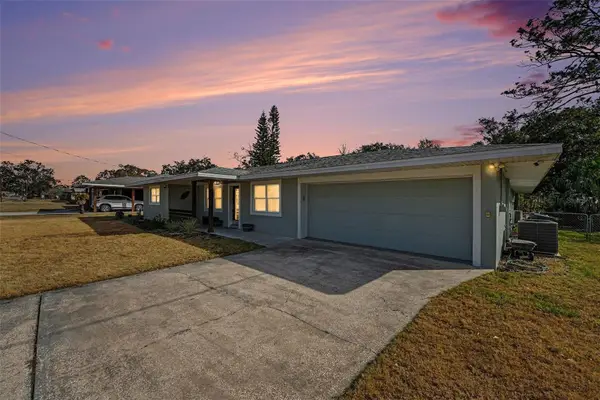 5811 Lake Breeze Avenue, LAKELAND, FL 33809