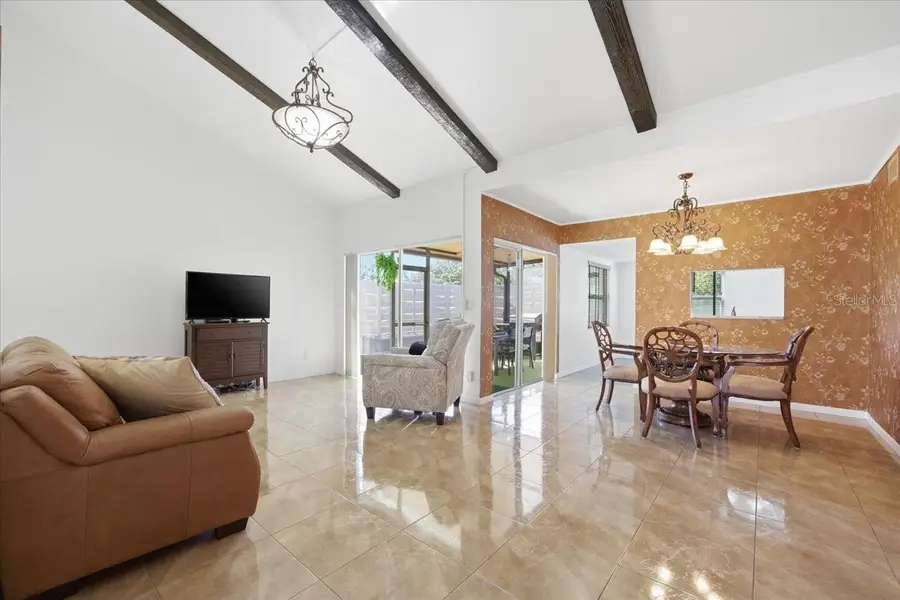 2582 Forest Run Court #105A, Clearwater, FL 33761 - Image #2