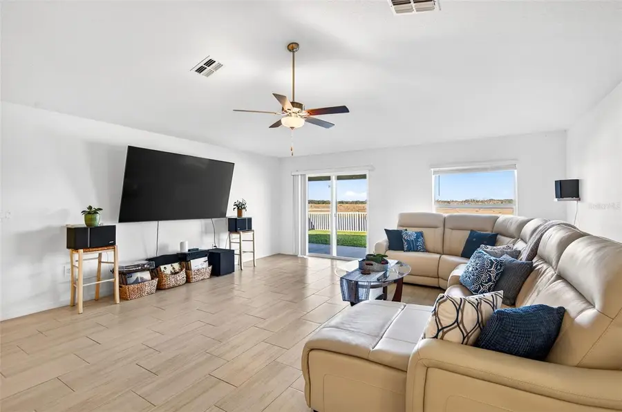 15217 Zircon Red Drive, Wimauma, FL 33598 - Image #3