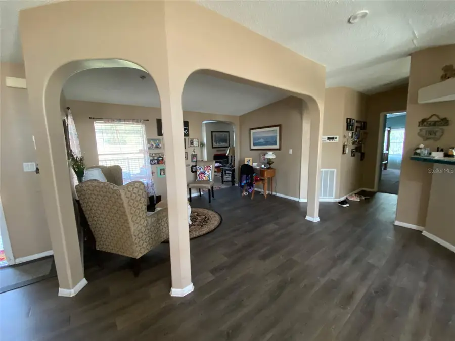 31244 Tyndall Road, Zephyrhills, FL 33545 - Image #3