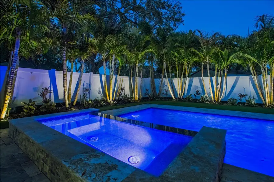 6214 S Main Avenue, Tampa, FL 33611 - Image #3