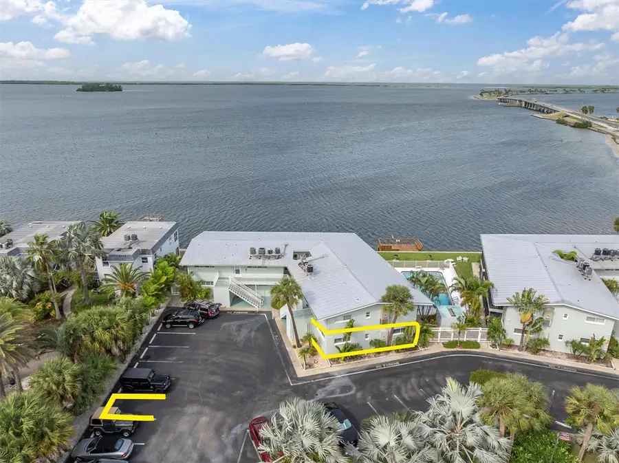 2566 Gary Circle #6, Dunedin, FL 34698 - Image #2