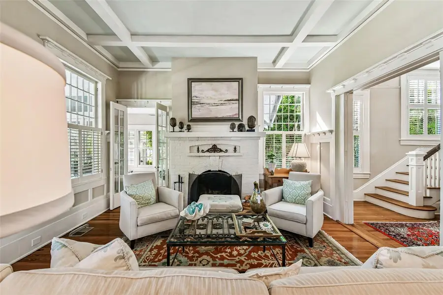 901 S Delaware Avenue, Tampa, FL 33606 - #3