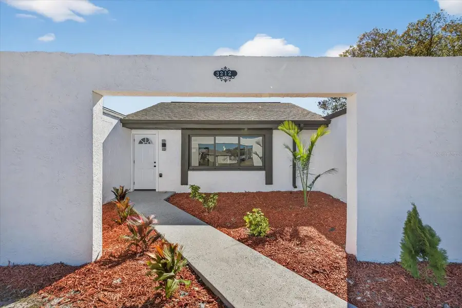 3212 Honeymoon Lane, Holiday, FL 34691 - Image #2