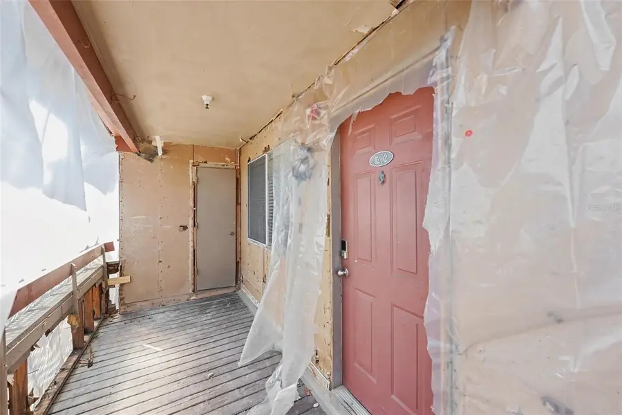 10265 Gandy Boulevard N #1202, Saint Petersburg, FL 33702 - #2