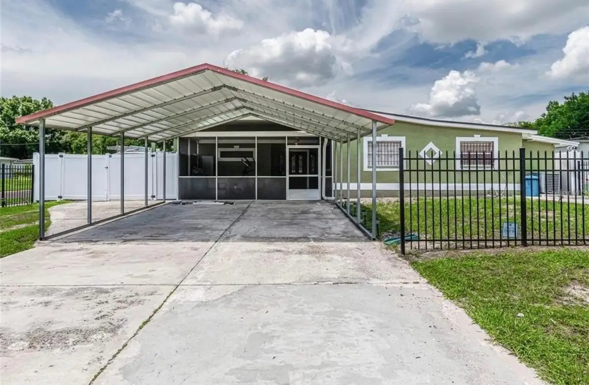 8502 Trammell Trail, Tampa, FL 33619 - Image #1