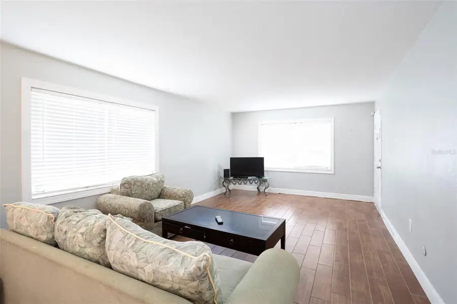 1000 49th Street N #115, Saint Petersburg, FL 33710 - #3